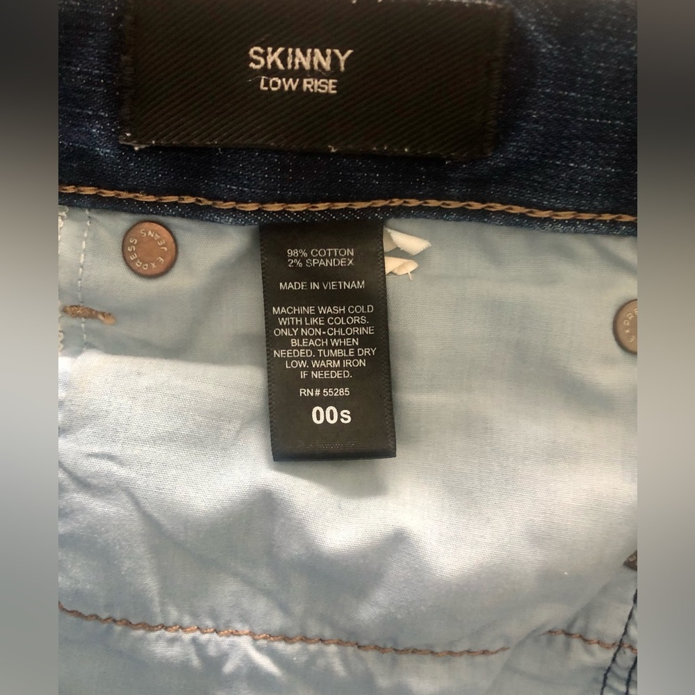 Express Skinny Low Rise Jean - Picture 3 of 3